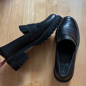 Aerosoles Black Chunky Loafers